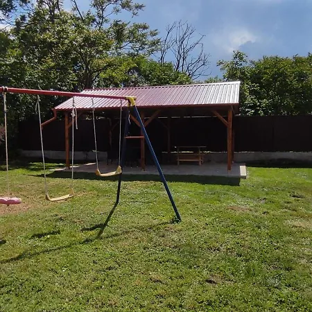 Paraszthaz Poroszló